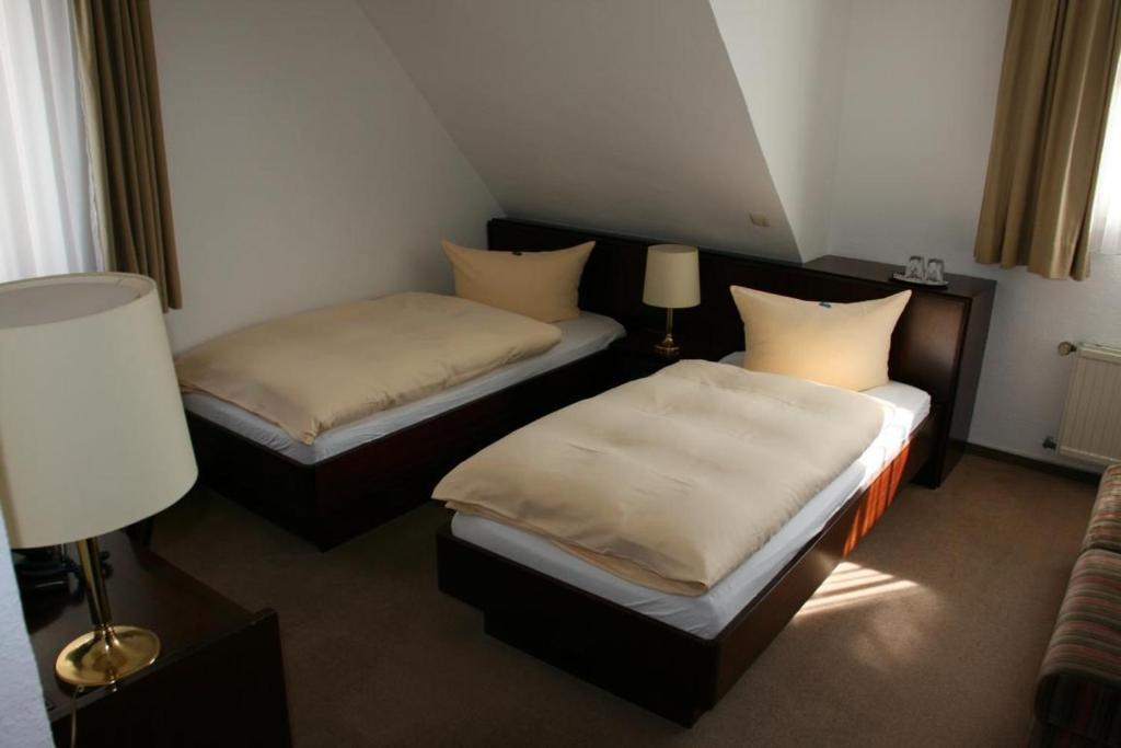 Hotel Diening Έσσεν Δωμάτιο φωτογραφία
